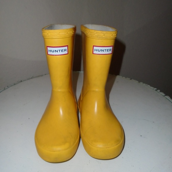 kids yellow hunter boots